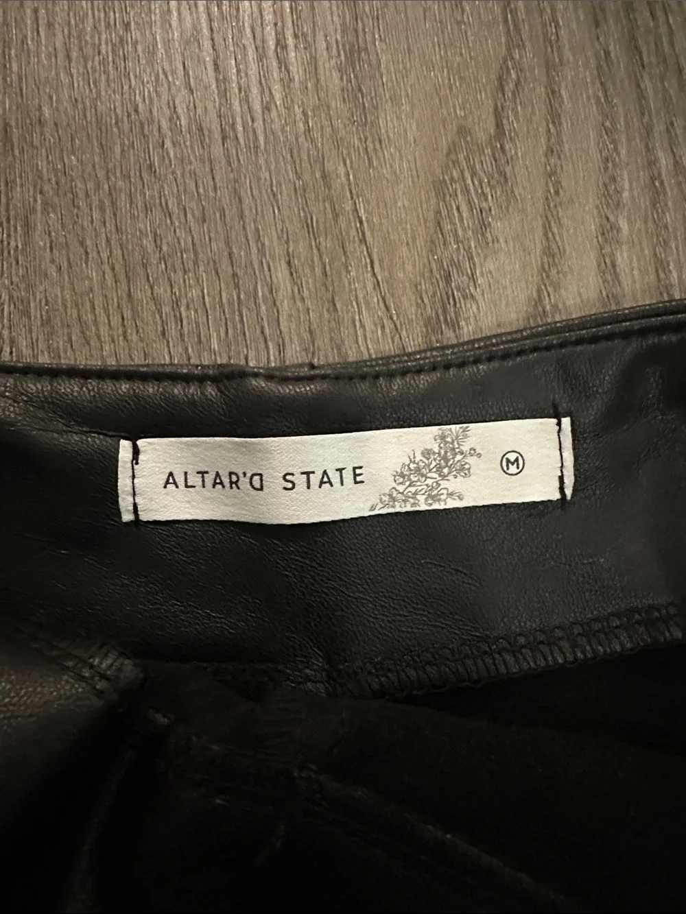 Altard state black skort!!